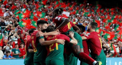 رونالدو يقود البرتغال لانتصار كاسح.. وسلوفاكيا تقترب من بلوغ يورو 2024